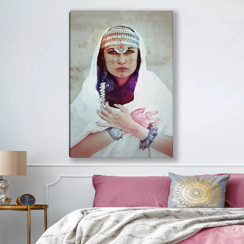 Tableau décoratif - Woman in Bloom  Tableaux décoratifs uniques au Maroc | lepinceau.ma
